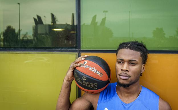 «Sin el baloncesto no hubiera podido estudiar nada»
