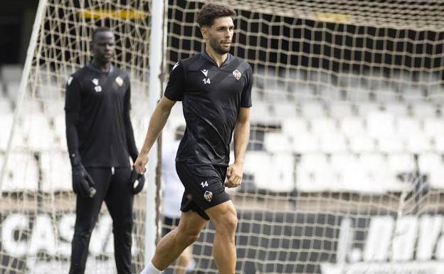 Óscar Gil: «Hay que seguir peleando por si acaso hay opción de volver al Athletic»