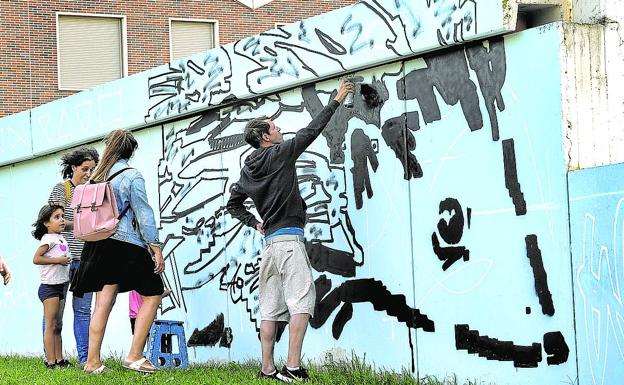 Arte urbano con firma de barrio
