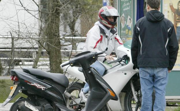 Los consejos de la DGT para circular con tu moto de forma segura