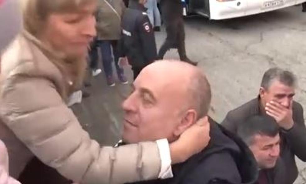 Emotionaler Abschied von den Reservisten in der Stadt Neryungri.