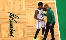 Los Celtics suspenden un año a su entrenador por tener una relación con una trabajadora