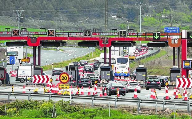 Luz verde al tercer carril de la AP-1 entre Burgos y Armiñón