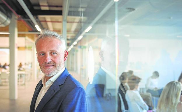 «La formación dual aporta madurez y mejora el rendimiento de los alumnos»