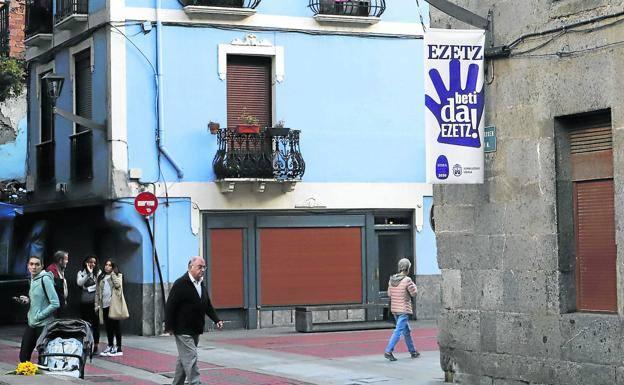 Asesinato en Benidorm: «Cuando me dijeron que estaban muertos pensé que habían entrado en su casa a robar»