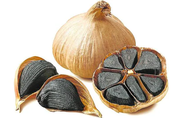 Las claves del ajo negro: habitual de la cocina asiática y con aroma más suave