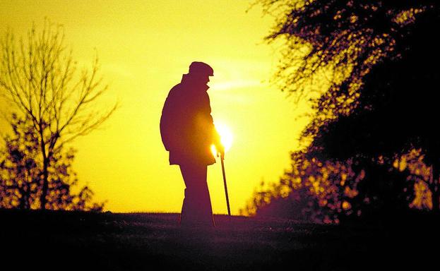 Editan una guía para atajar los suicidios entre los mayores