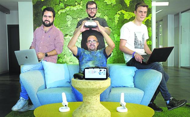 Con ojo clínico para la tecnología