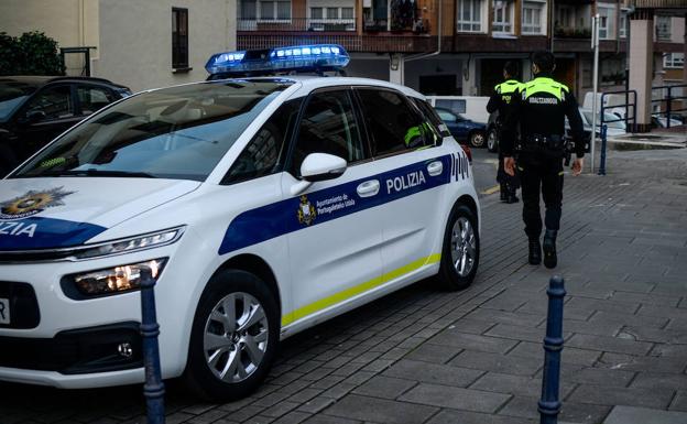 Sorprenden en Portugalete a tres individuos con 3,5 kilos de 'coca' en una mochila