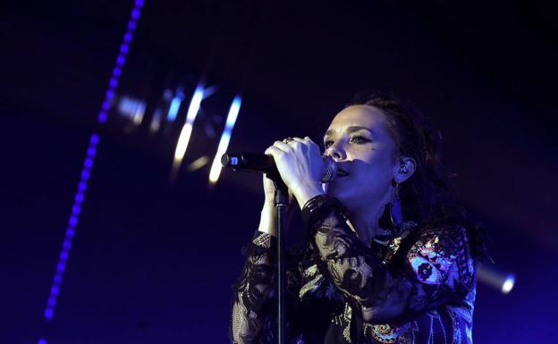 Vitoria celebra los 10 años de la Green Capital con el «amor y libertad» de ZAZ