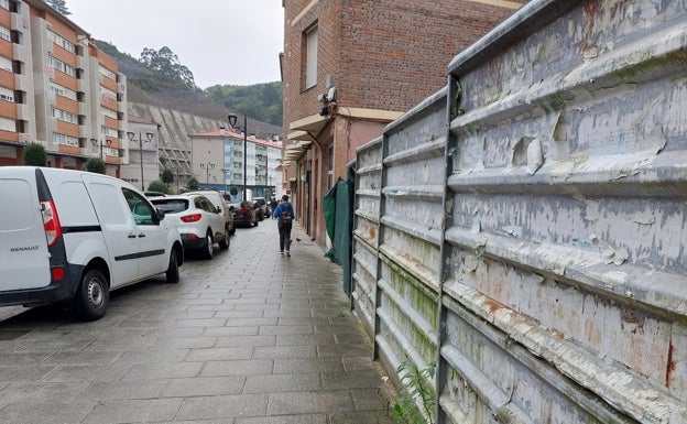 Ondarroa no sabe cómo llenar el parking de Ibaiondo