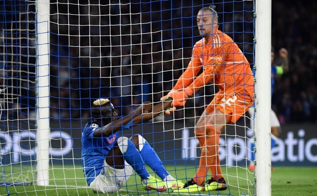 El nuevo héroe del fútbol: de tercer portero a aspirar a jugar el Mundial con 38 años