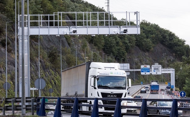 El peaje para camiones en las carreteras a Orduña y Barazar arrancará el 1 de enero