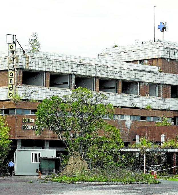 La Seguridad Social subasta la antigua clínica de Artxanda tras 37 años sin uso