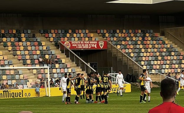 El Barakaldo consolida su liderato con su victoria ante el San Ignacio