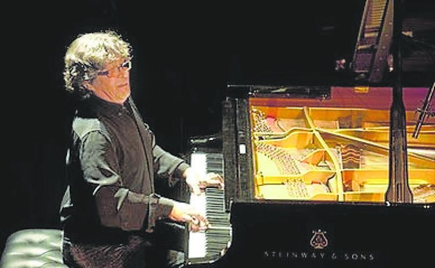 Leo Sidran y Chano Domínguez, en el jazz de otoño de Vitoria