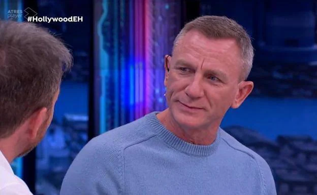 Daniel Craig recuerda cómo fue escoltar a la Reina Isabel II como 007