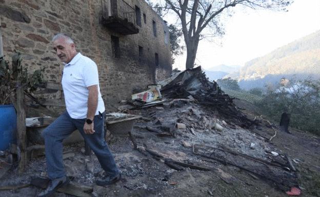 «Ahora mismo no hay ninguna evidencia de que el fuego pueda ser provocado»