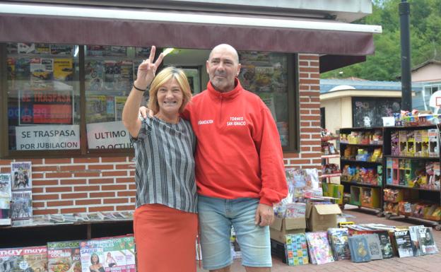 Llodio se despide del quiosco de Ugarte tras más de medio siglo