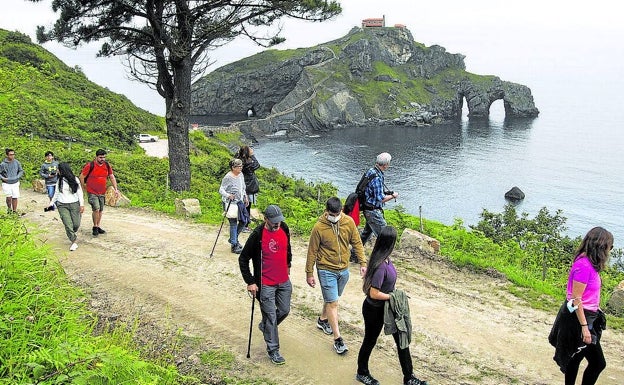 Una senda peatonal unirá Gaztelugatxe y Bermeo