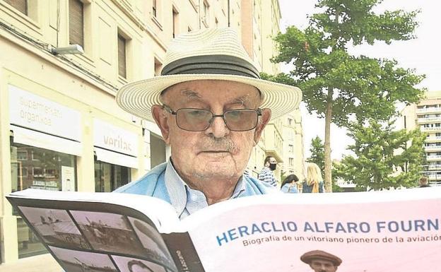 José Luis Sáenz de Ugarte, un cronista de altos vuelos de intensa actividad cultural