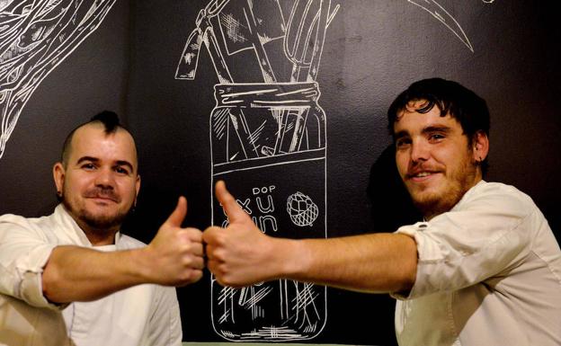 Las cocinas de Extremadura y Navarra se dan la mano en Txuqun (Bilbao)