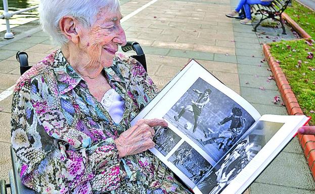 Sara Estévez: «Ahora todo es distinto en el Athletic»