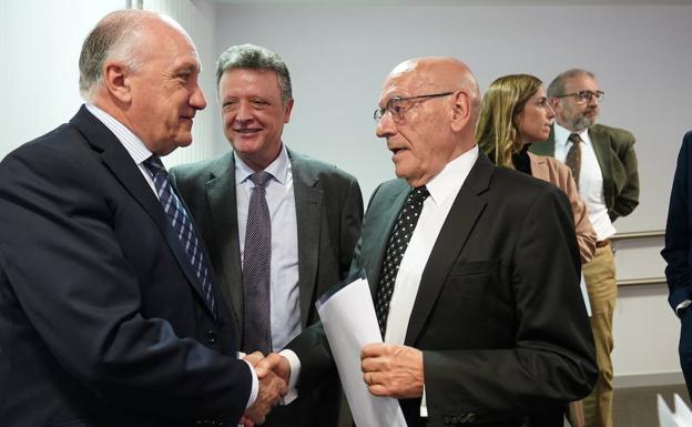 Rojo encara su tercer mandato como presidente de la Cámara de Comercio