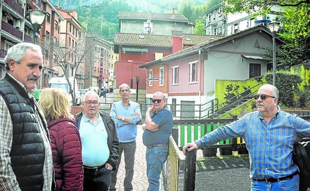 «Yo no me iría nunca de mi casa, pero la tienen que tirar para mejorar el barrio»