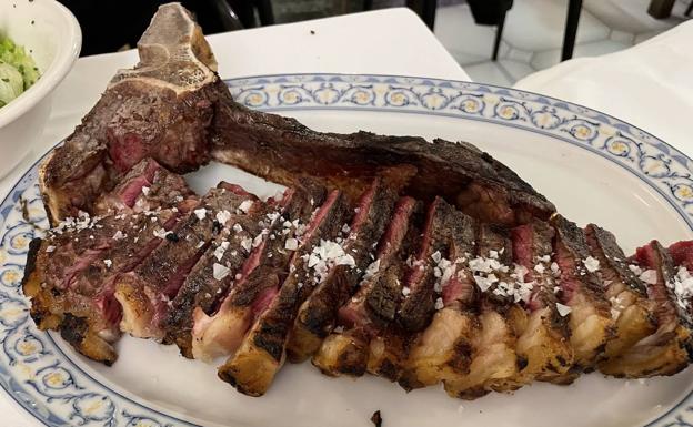 Las chuletas de Vega Sicilia son el banderín de enganche del Sukalde (Bilbao)