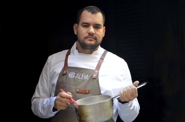 El chef venezolano que se asentó en el Casco Viejo de Bilbao tras superar lo peor de la pandemia