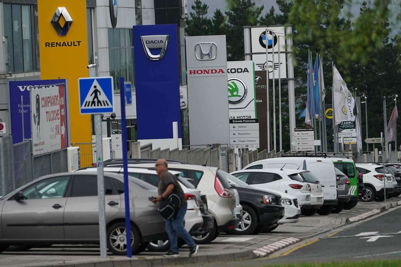 Las ventas de coches en Euskadi repuntan un 8% en noviembre