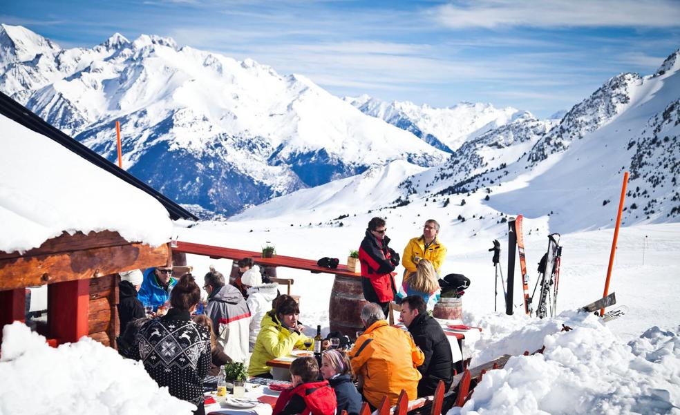 Comienza la temporada de esquí: las estaciones que abren el próximo Puente festivo