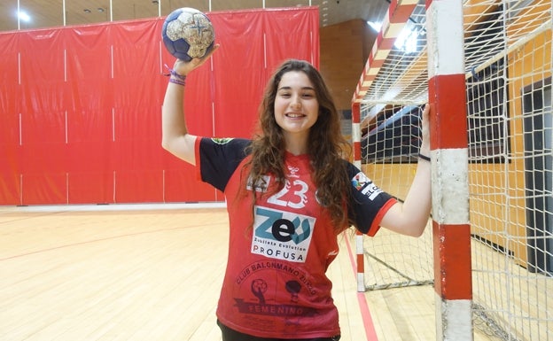 Nerea Gil: «Es un partido muy especial para mí, vendrá mucha gente conocida a verme»