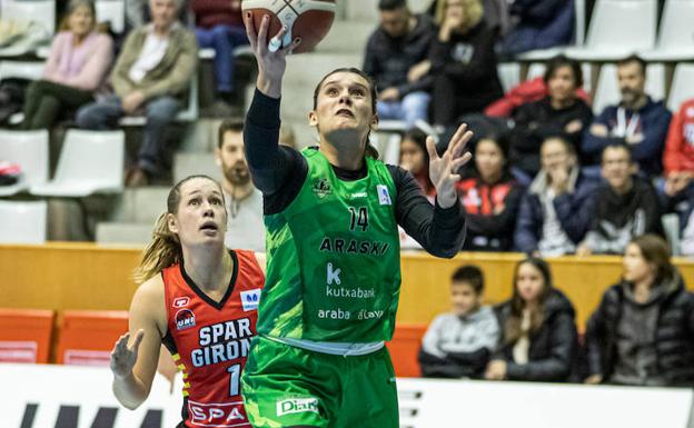 El Araski destapa su mejor esencia frente al Spar Girona