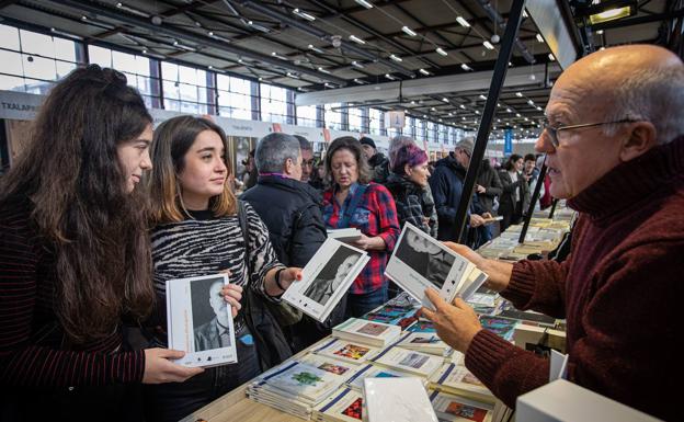 Presentan la lírica completa de Xabier Lete, «un poeta transversal»