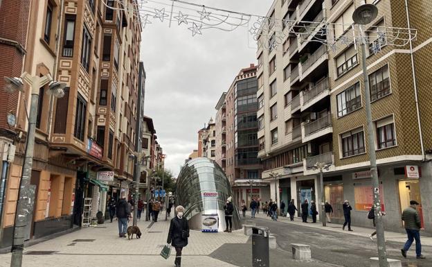 Detenido en Barakaldo por robar en una tienda equipamiento deportivo valorado en 500 euros