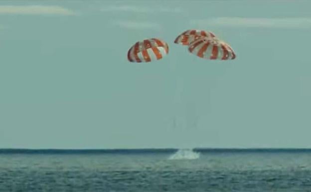 La nave Orión vuelve a casa con éxito