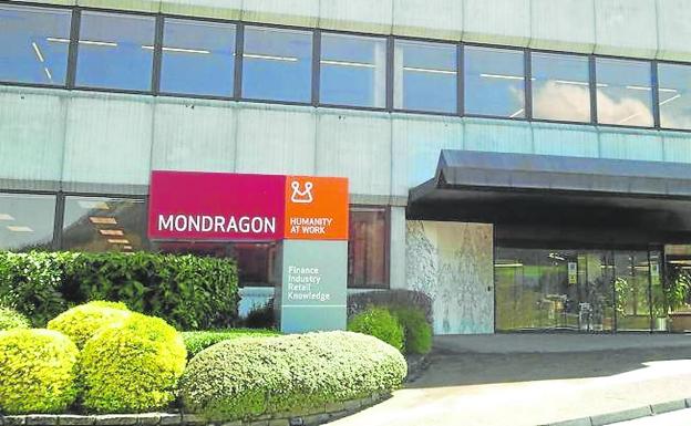 Arrasate, Oñati y Hernani, el triángulo donde se juega el futuro del grupo Mondragon