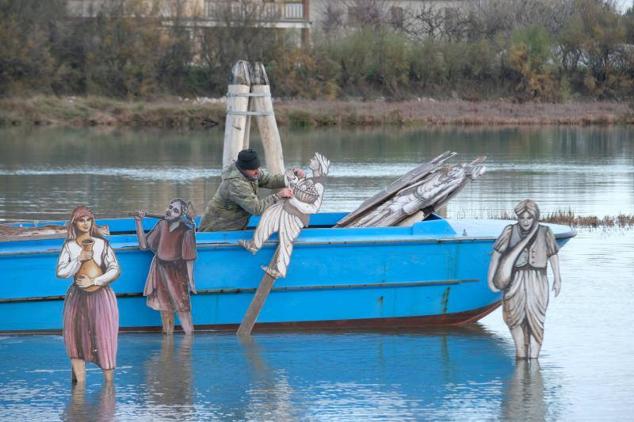 El original belén flotante en la isla de Burano
