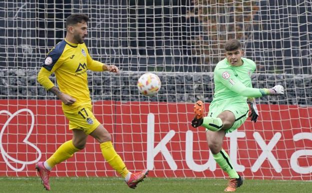 Baile de porteros en el Bilbao Athletic