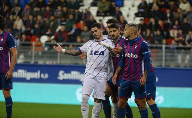 La lucha por el ascenso a Primera más igualada desde la temporada 2008-2009