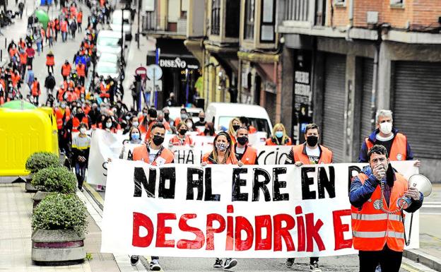 El Gobierno pacta con Bildu que la Inspección de Trabajo tenga capacidad para frenar los ERE