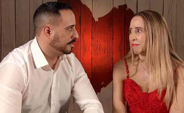 La bilbaína que sorprende en 'First Dates': busca ser millonaria y ve a Abascal como un icono sexual