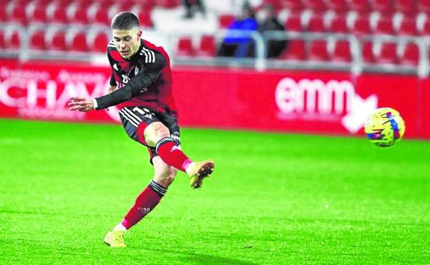 El Mirandés sale del pozo tras ser el equipo que más goles logra desde fuera del área