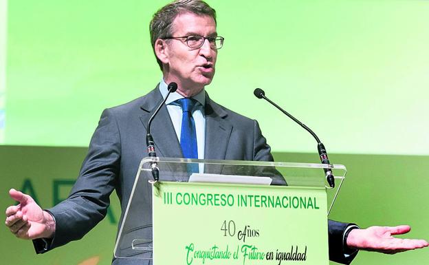 Feijóo insta a Page y Lambán a que «hagan lo que dicen» y se desmarquen de Sánchez