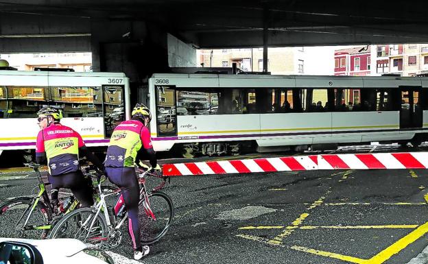 Una estación soterrada y un túnel de 1.500 metros acabarán con los pasos a nivel de Zorroza