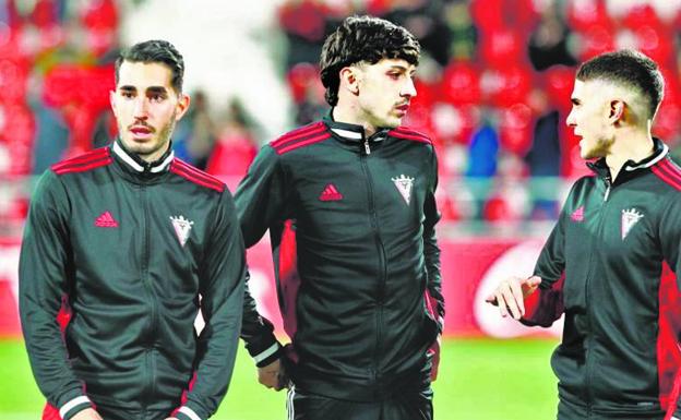 Gelabert y López muestran el camino a un Mirandés al alza que necesita relevos en enero