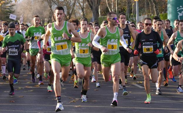 Así ha sido la salida de la Media Maratón de Vitoria