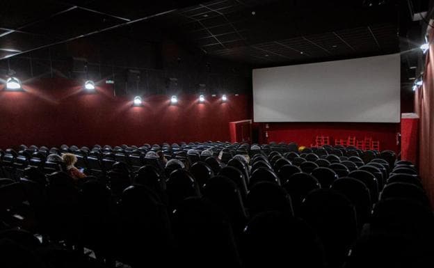 Los cines se escudan en la tecnología para plantar cara a Netflix